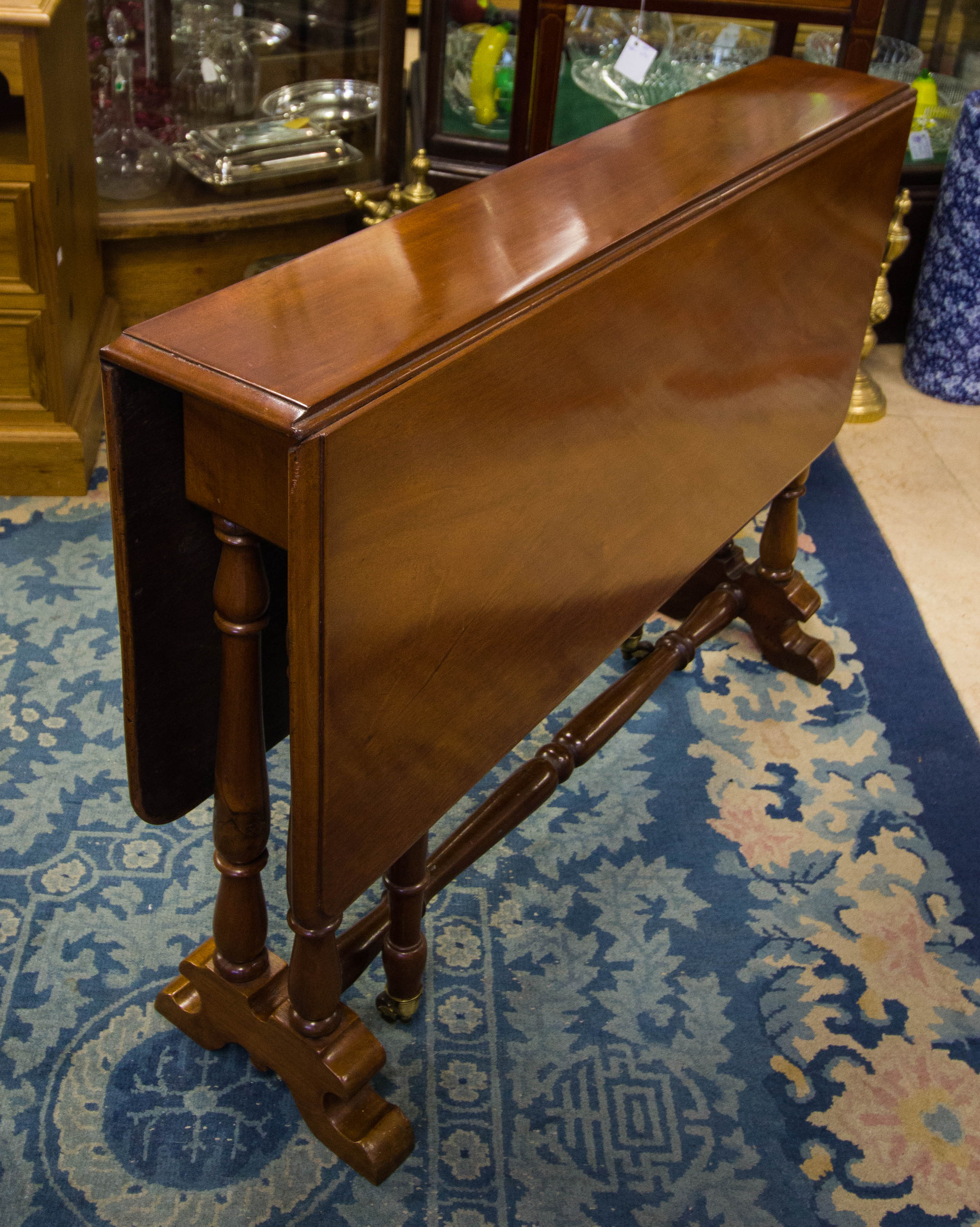 IMG_3997 mahogany drop leaf table